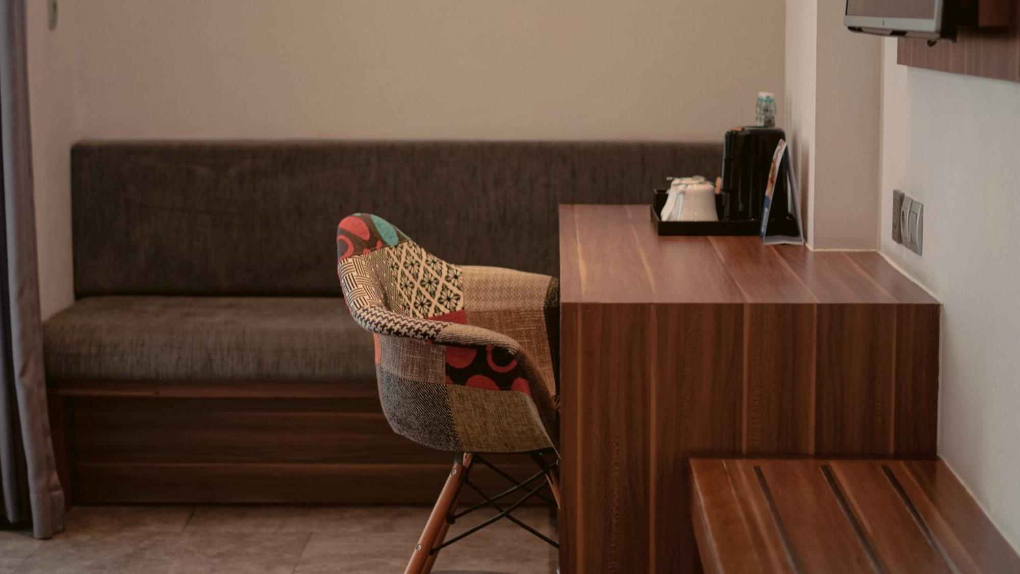 Готель Fairfield By Marriott Bali South Kuta Кута Екстер'єр фото